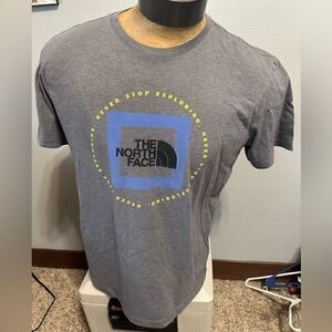 The North Face Mens Large Gray Short Sleeve Tee